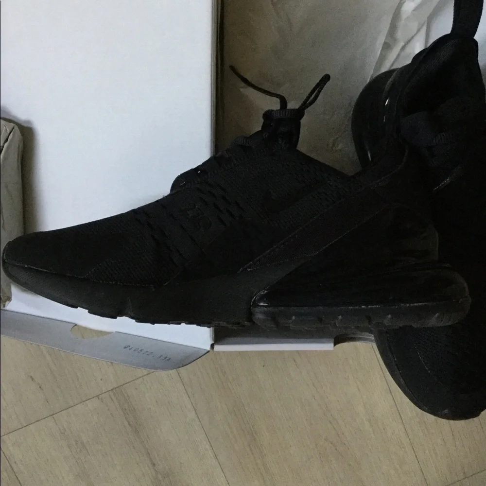 Nike 270 women’s sz 10 worn once - Picture 4 of 8